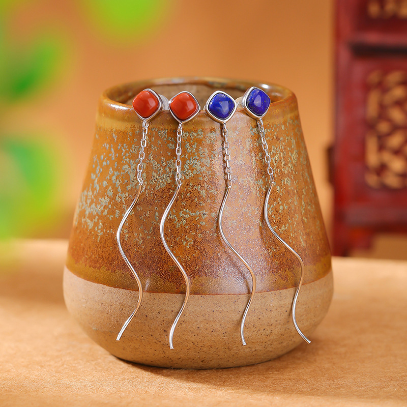 Khuyên tai bạc S925 dáng dài đính đá lapis lazuli đỏ phong cách retro — Mẫu đỏ nam