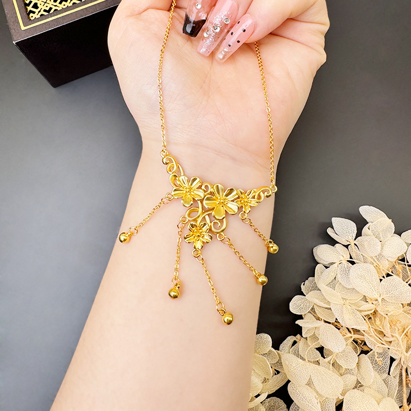 Flores de vid arena dorada collar de bordilla femenina alta sensación de lujo ligero retro joyería accesorios nuevos productos