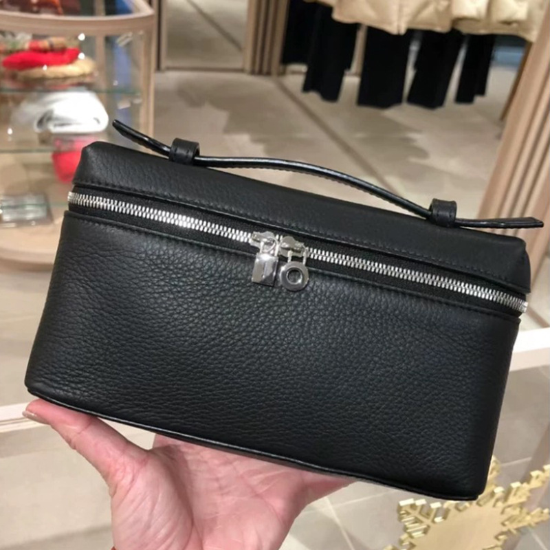 (LP19 silver buckle) black