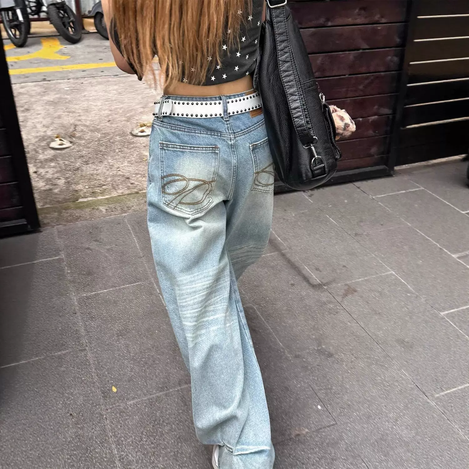 设计感满钻水钻宽松牛仔裤女士vibe潮牌小众个性烫钻直筒阔腿长裤