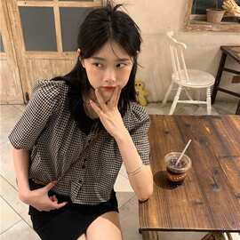 2026夏季复古气质格子衫娃娃领边减龄短款衬衫显瘦短袖上衣