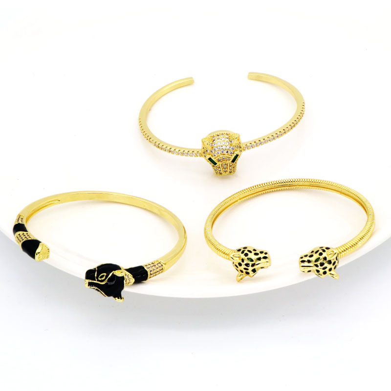 Fashion Leopard Copper Inlay Artificial Diamond Bangle 1 Piece