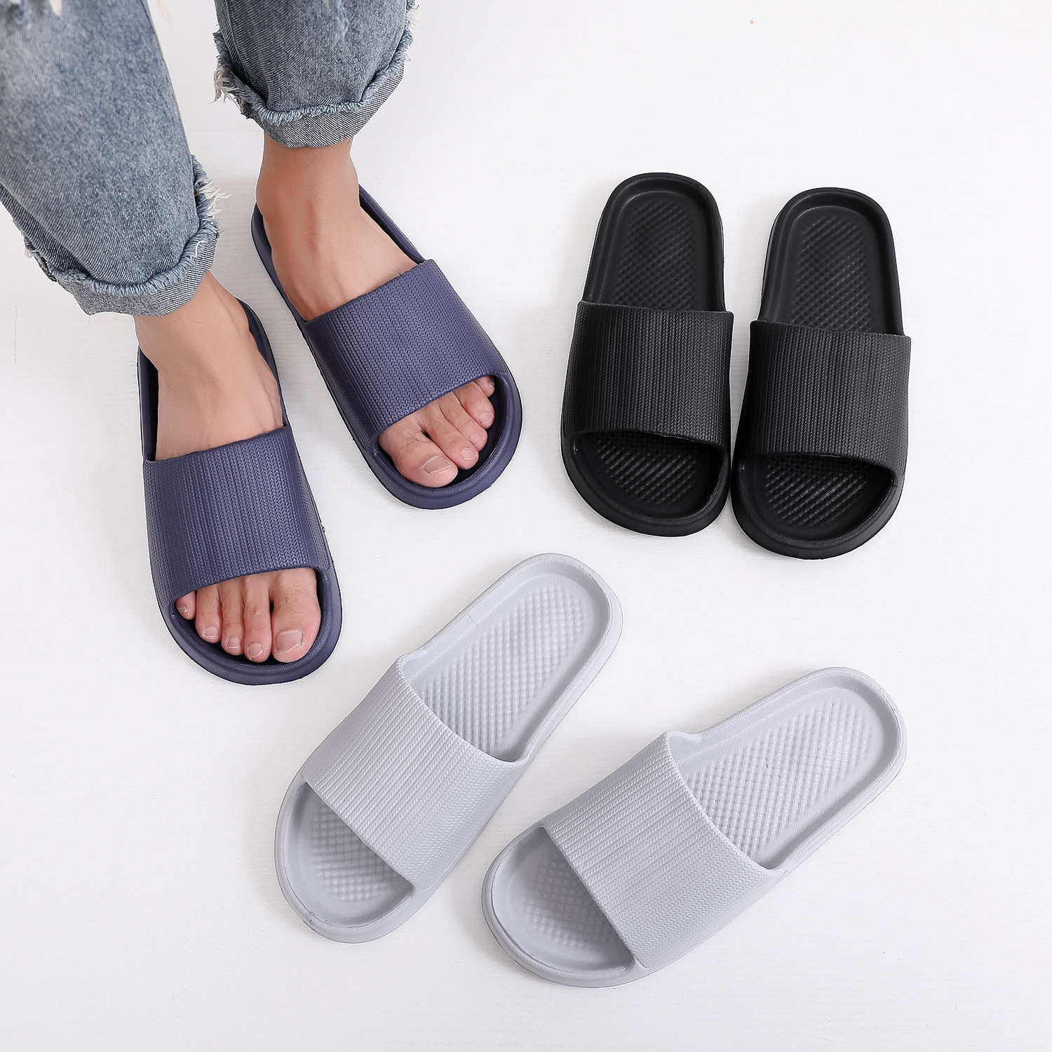 Outdoor Men's Indoor Anti-Slip Quiet Slippers Odor-Resistant Household Slippers Home Couple Bathroom Bathing Slippers 