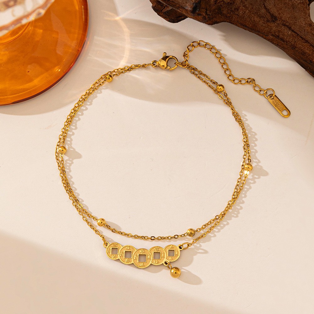 En stock, la correa de acero de titanio explosiva colección de verano no se desvanece, mujeres sencillas y sofisticadas, estilo transfronterizo europeo y americano.