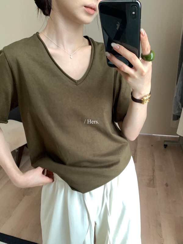Hers一勺甜韩系极简风基础款百搭显瘦气质减龄V领短袖T恤女92359|undefined