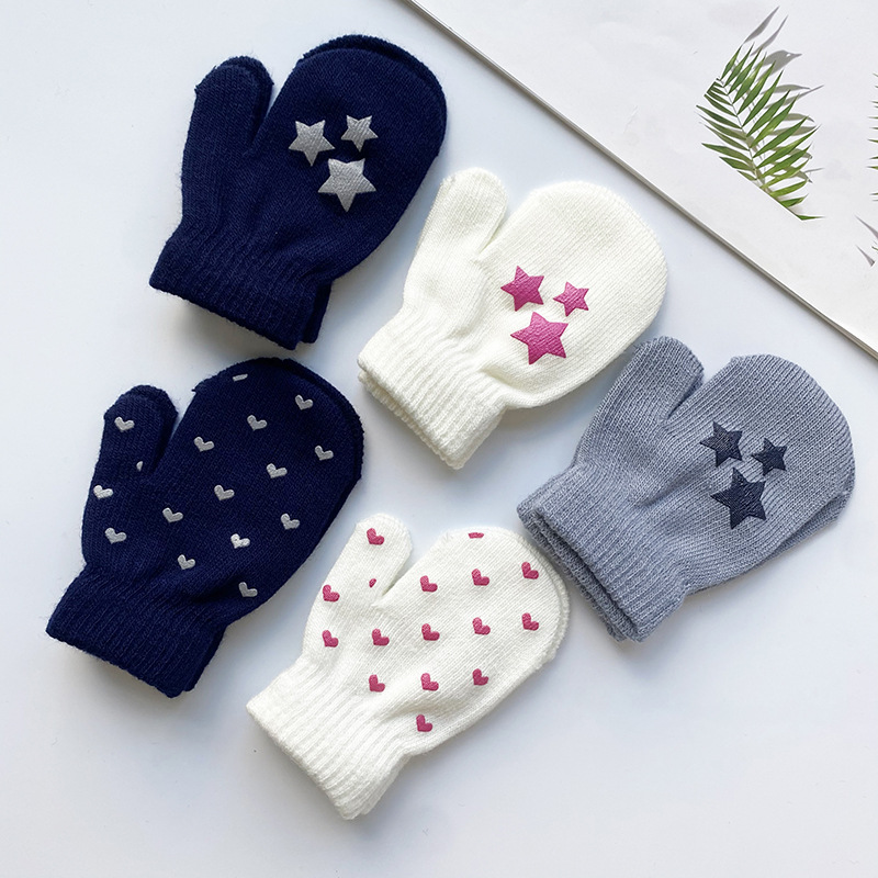 1-4 years old winter warm kindergarten baby bag finger gloves offset printing cute bag love five-pointed star gloves