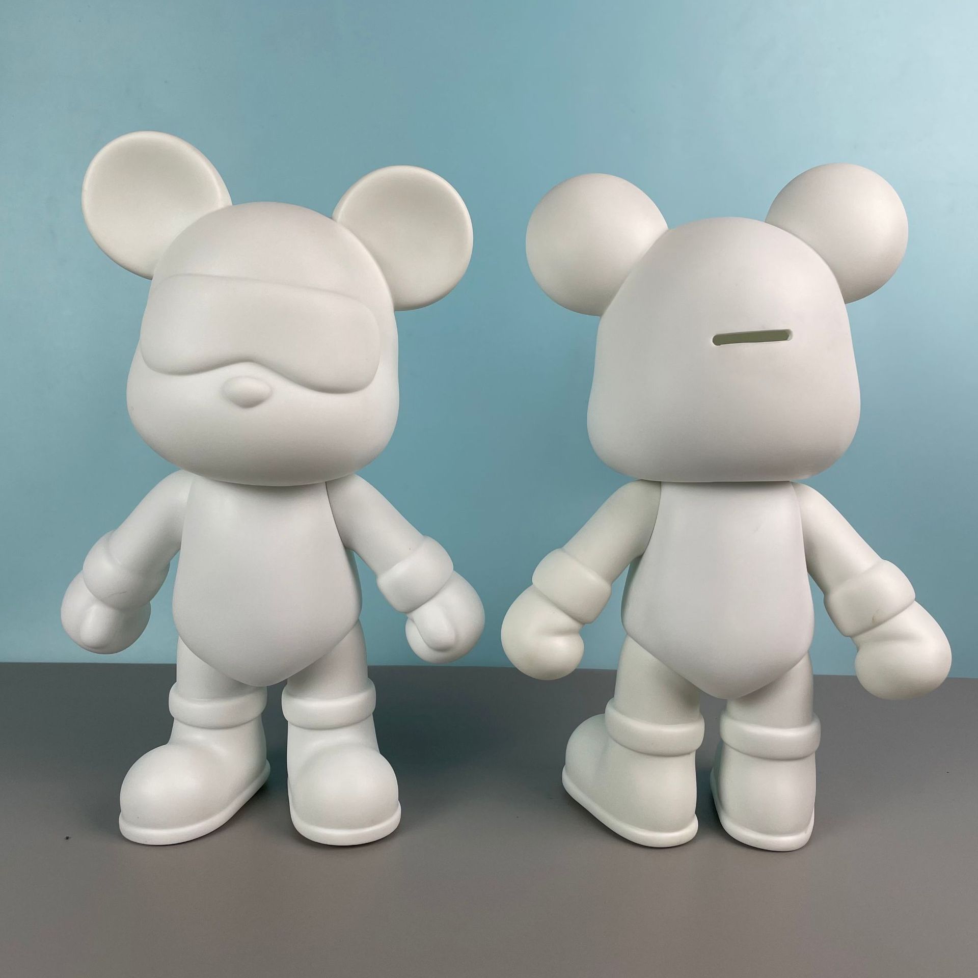 흰색 배아 쿨쿠베어 33cm_구멍 있음