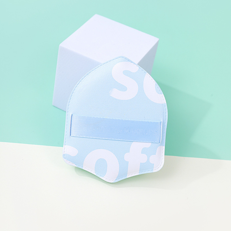 Fábrica personalizada en forma de escudo marshmallow polvo super suave espeso seco húmedo doble uso no reconoce esponja cosmética esponja de goma de polvo