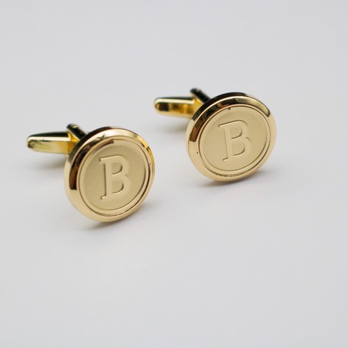 Cross-border French cufflinks and cufflinks 26 English cufflinks metal copper material stainless steel letter cufflinks
