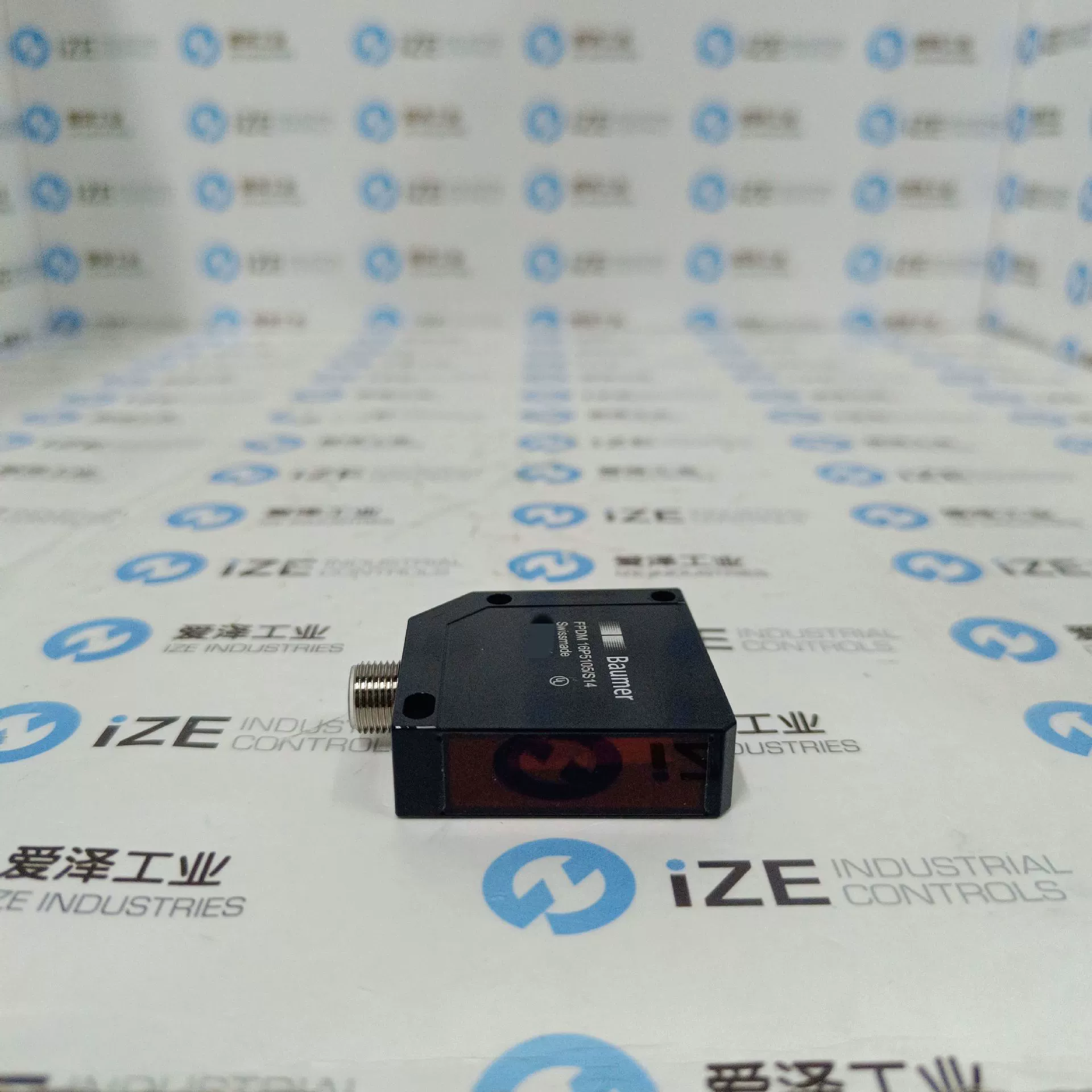 Датчик BAUMER FPDM 16P5105/S14 оригинал