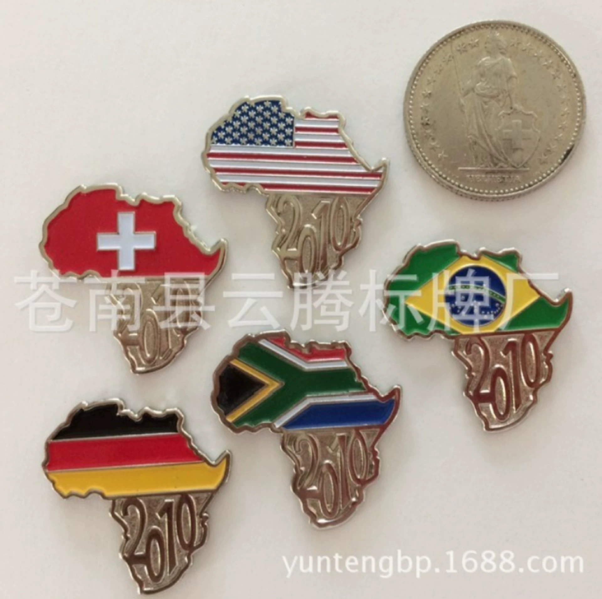 Производитель поставляет мультяшный металлический значок с логотипом изысканного памятного значка