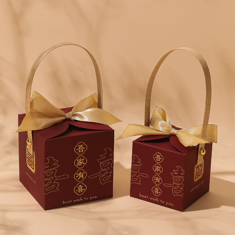 Caja de dulces de boda Boda 2024 Nuevo caramelo portátil de alta gama Empaquetado de dulces de boda Caja de regalo Bolsa vacía