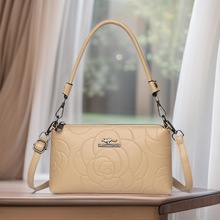 压痕玫瑰秋冬文艺大容量纯色斜挎包休闲出行复古女士单肩包简约