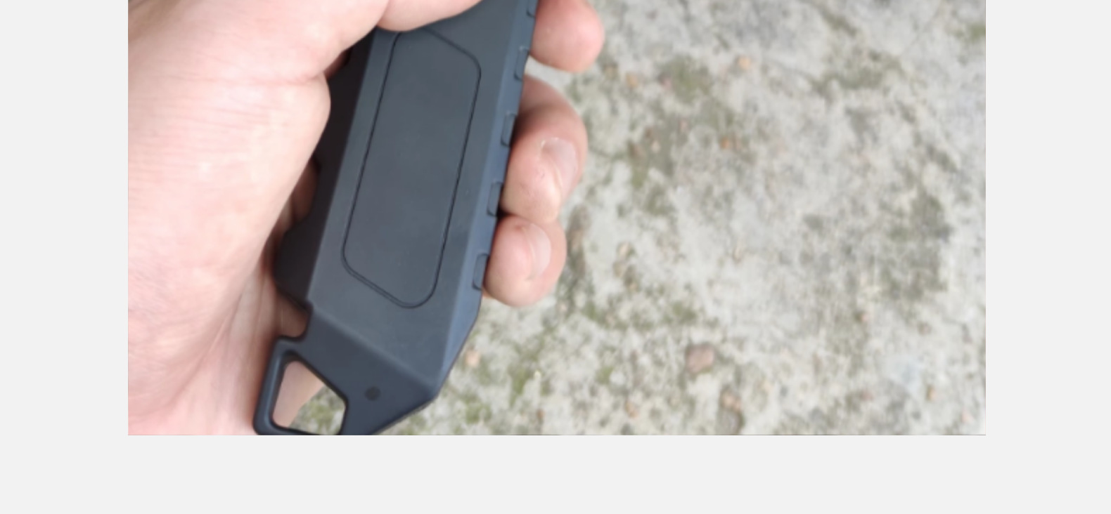 Truck tire pressure gauge with digital display, high-quality tire pressure gauge, measures 0-250 psi