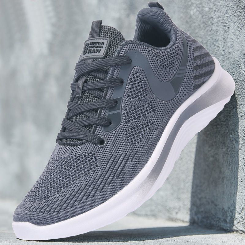 Zapatos de tela viejos de Beijing para hombres, superficie de malla transpirable de verano, zapatos deportivos delgados para papá, zapatos antideslizantes para hombres de ejercicio matutino de mediana edad y ancianos