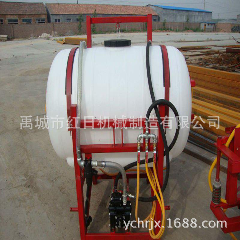 厂家供应600L 园林灌溉机械喷雾器3W  600拖拉机配喷雾器