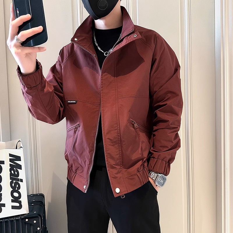 Demi-season trend burgundy jacket for leisure