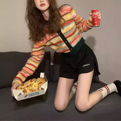 初秋の女性用ストライプセーター、虹色、年齢軽減、小香風、卸売ショートセーターカーディガンジャケット