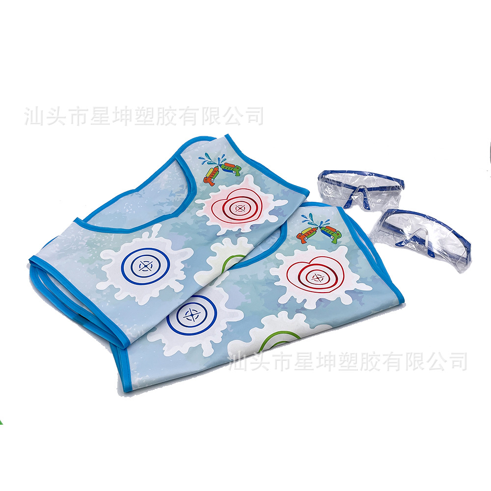 2 комплекта одежды + очки