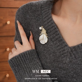 耳环;项链;手链