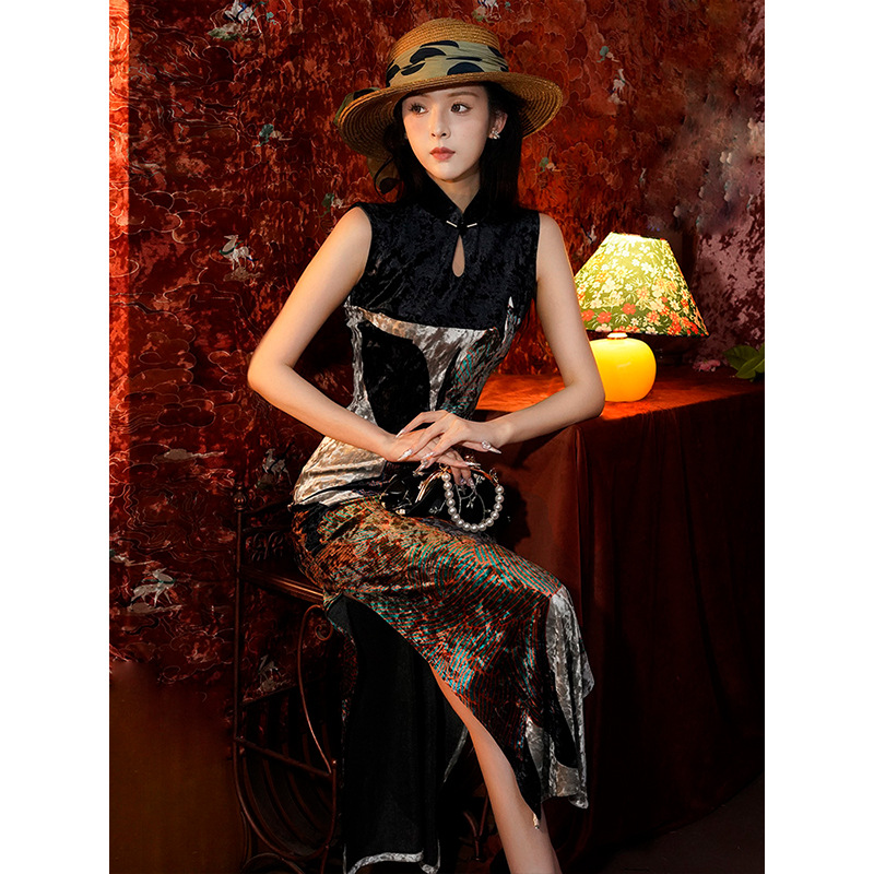 丝绒老上海旗袍2025新款女民国高端大气上档次新中式高级感连衣裙