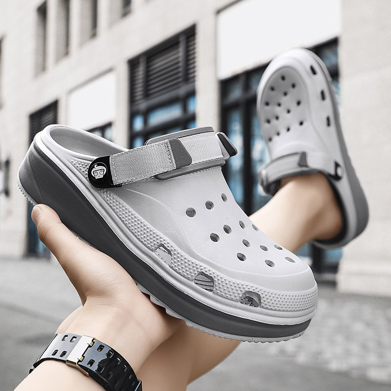 Una pieza de zapatos con agujeros para el cabello, verano para hombres, nuevas zapatillas de plataforma al aire libre, zapatos de playa casuales antideslizantes, zapatos de vadeo de gran tamaño