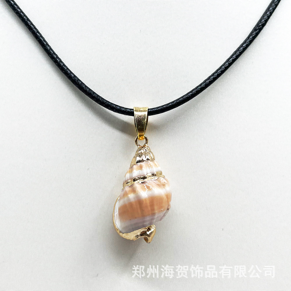 작은 얇은 나사 목걸이