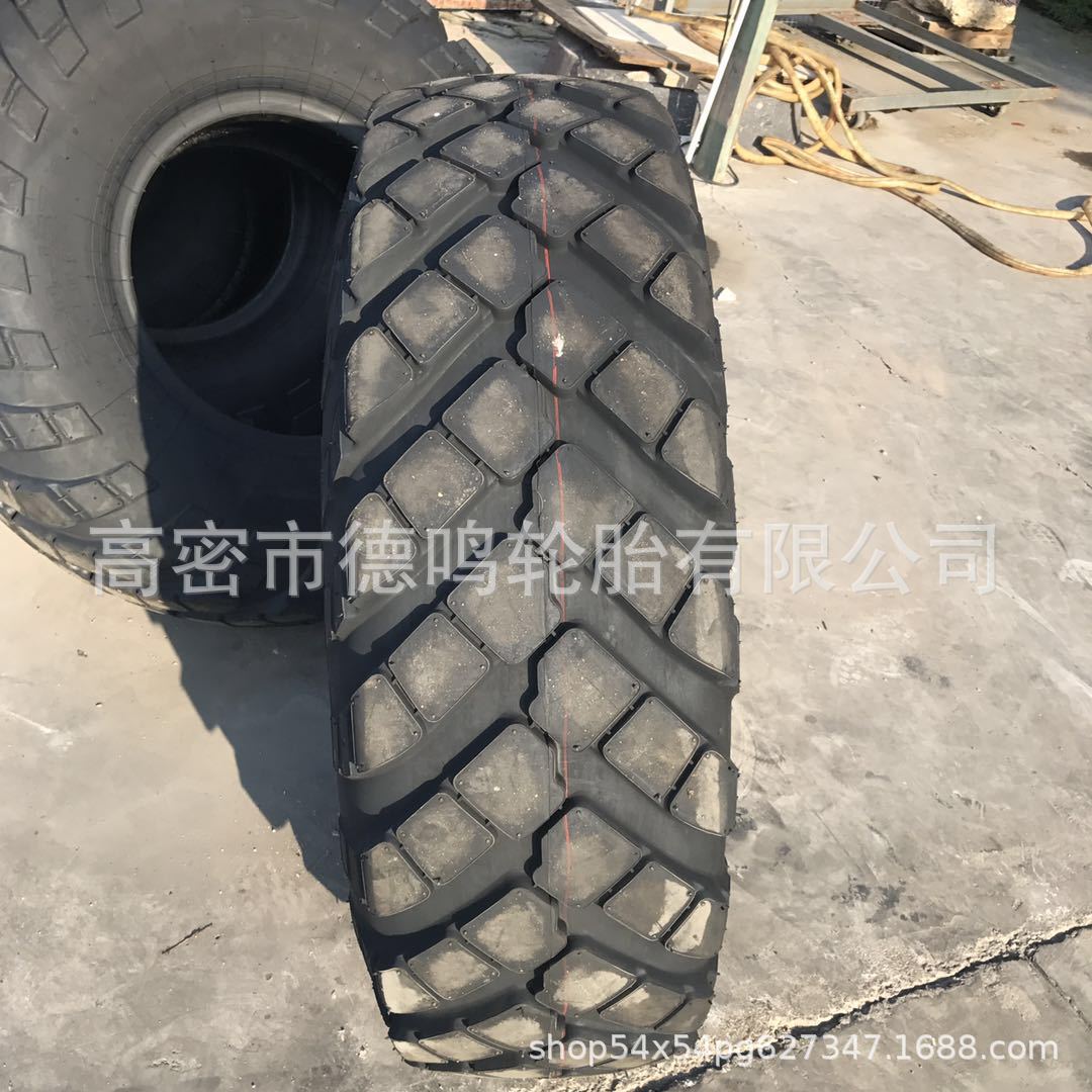 Suministro agrícola cosechadora 1200-18 desierto fuera de la carretera neumático 1200-18 vehículo militar neumático