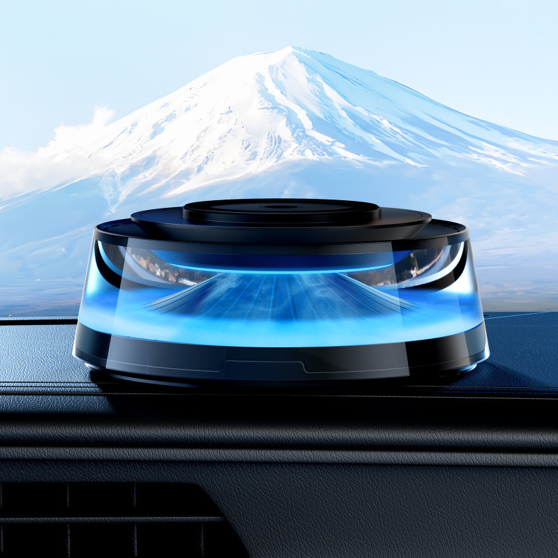 新商品の雲霧観光車のブルートゥーススピーカーのアロママシンの車内の香水のアクセサリーはアロマアロママシンを並べます。|undefined