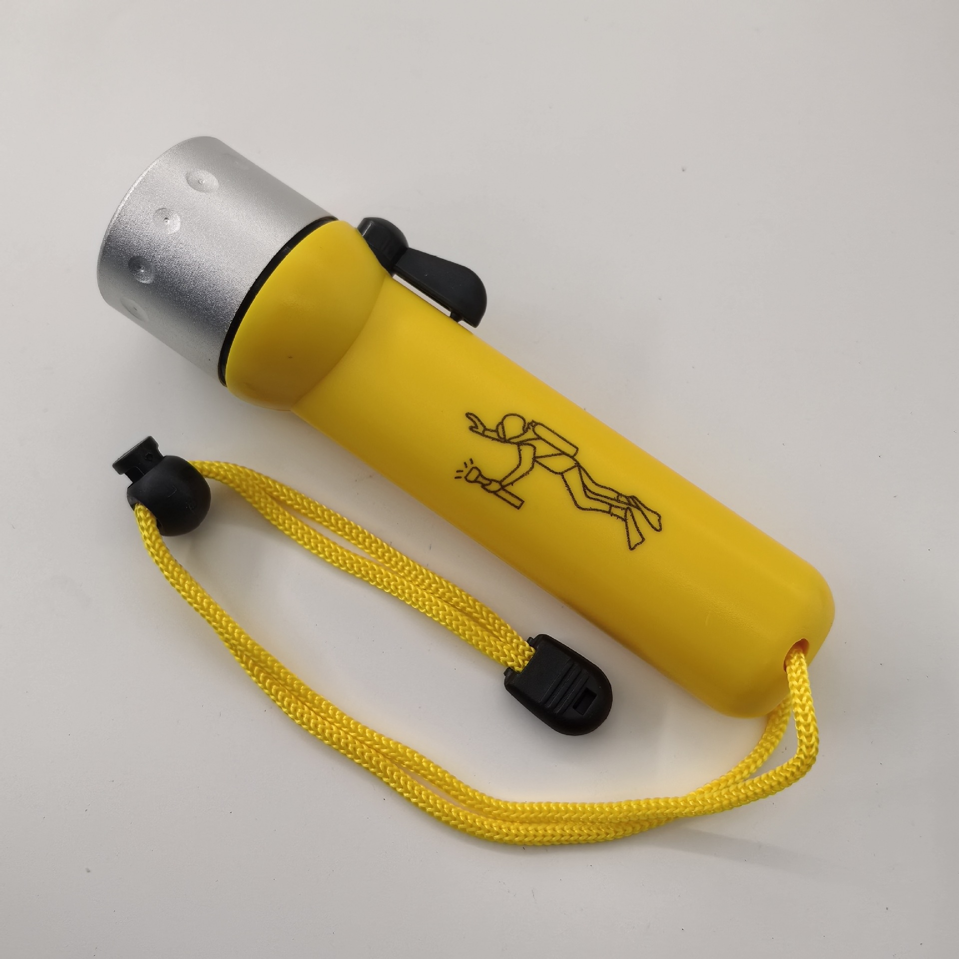 Linterna de buceo resistente al agua con batería seca, luz potente para pesca y lluvia intensa