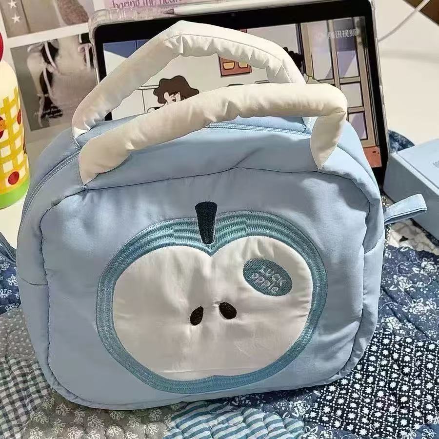 블루 하프 애플 화장품 가방