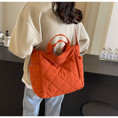 Casual large-capacity bag  autumn and winter new women's bag fashionable commuter shoulder bag crossbody bag handheld tote bag