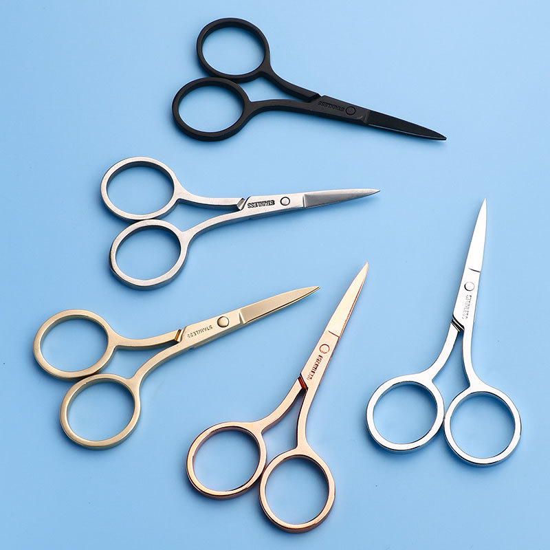 Tijeras de corte de pelo de cejas y nariz pelusa trimmer Acero inoxidable puntiagudo belleza maquillaje de pestañas pequeñas tijeras herramientas de reparación