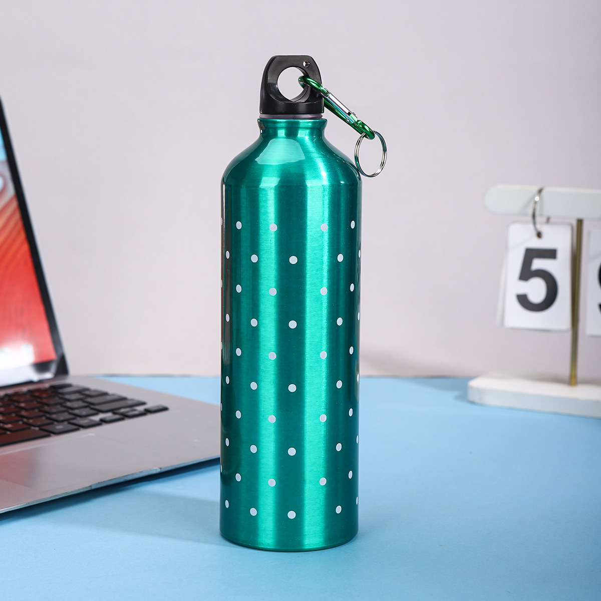 Nuevo simple taza de aluminio portátil de gran capacidad para niños y niñas ciclismo alpinismo botella de regalo taza LOGO al por mayor