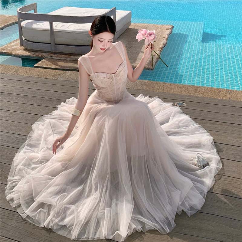 French-Style Mesh Fishbone Lace Embroidered Square-Neck Dress, Engagement Robe, Strapless Ruffled Mesh Long Dress Gown