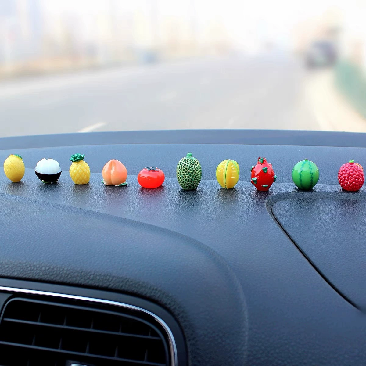 Аксессуары для рукоделия Xiaohongshu: украшения из смолы в виде арбуза, личи, персика, манго, фруктовые поделки, декор для автомобиля, креативные товары для авто