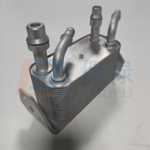 �m���·�������\�Ӱ���܇�C����s�� �C��ɢ������s��UBC500101