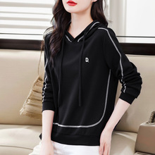 厂家直供好评率高70%棉春秋新款连帽卫衣时尚刺绣长袖宽松上衣女