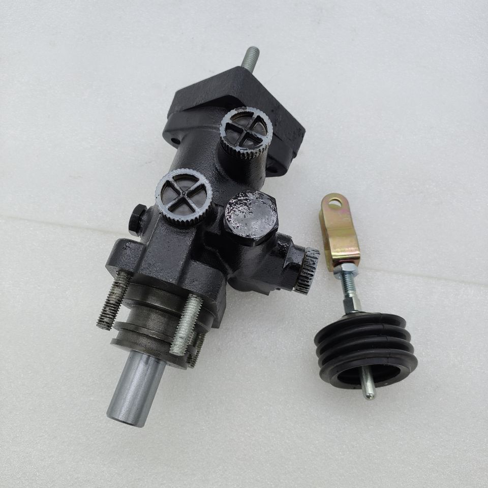 叉车液压助力器液压刹车阀制动阀配杭叉5T柴油车