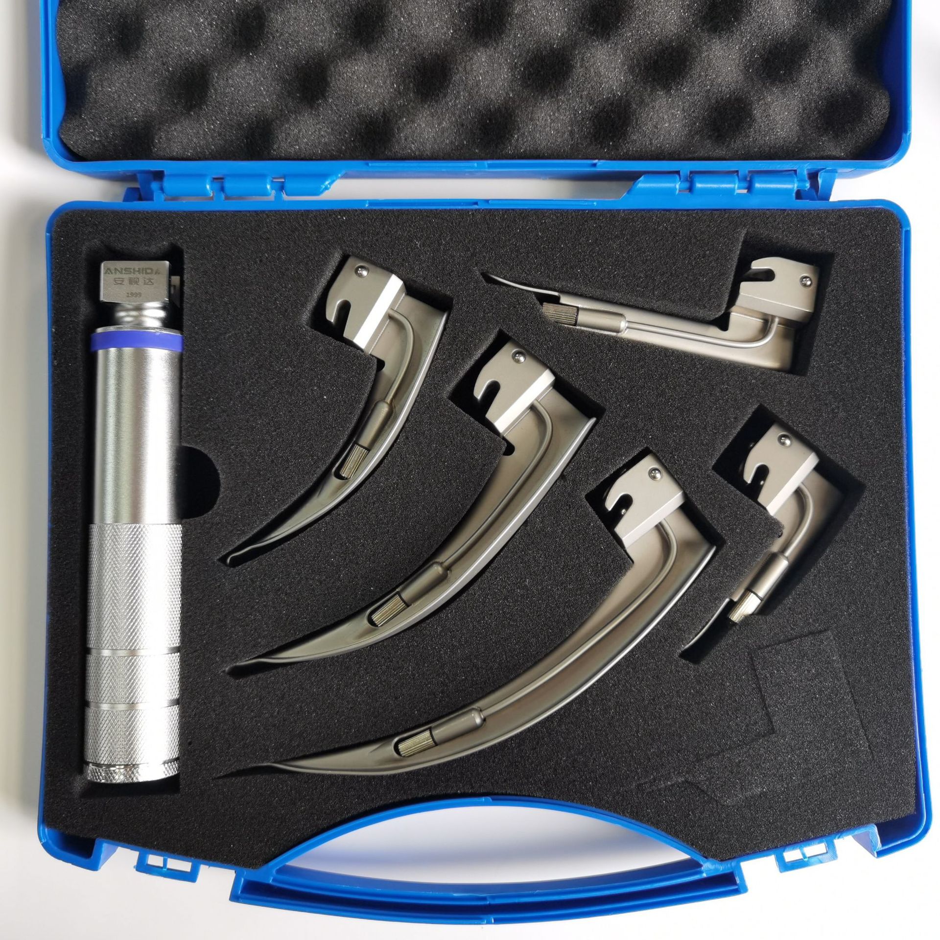 b608f9bc835f825e9abaa01b1c3b76