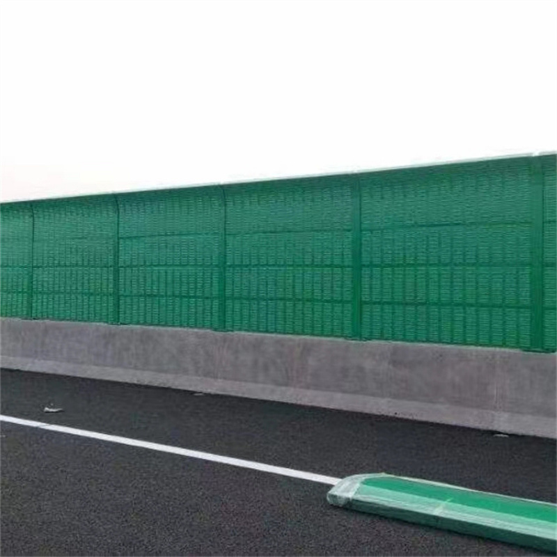 桥梁段声屏障 金属亚克力玻璃降噪隔音 镀锌板 吸音降噪良好恒