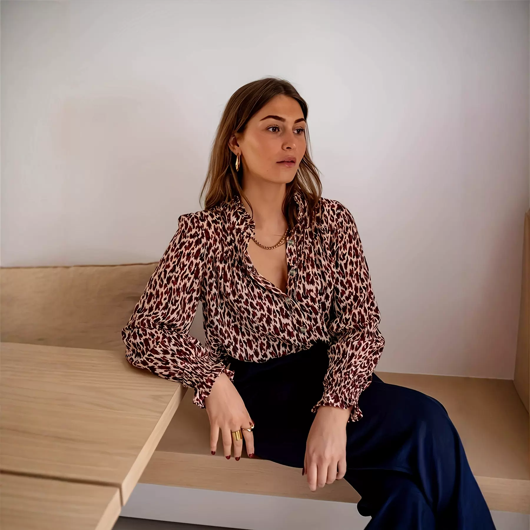 外贸女装亚马逊跨境衬衫新款法式气质上衣长袖设计感宽松休闲