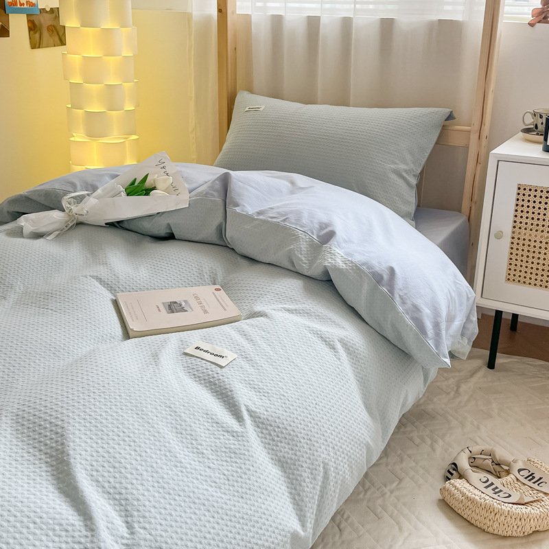 Dormitorio de estudiantes Juego de cama de gofres de algodón de algodón de tres piezas, sábanas, fundas de edredón, sábanas, sábanas y colchones