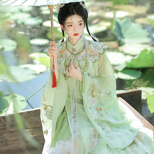 Yujì Original Green Field Fairy Oz Style Hanfu Dress for Women - New Summer Thin Collar Cloud Shoulder Ethereal Fairy Tale Ancient Costume