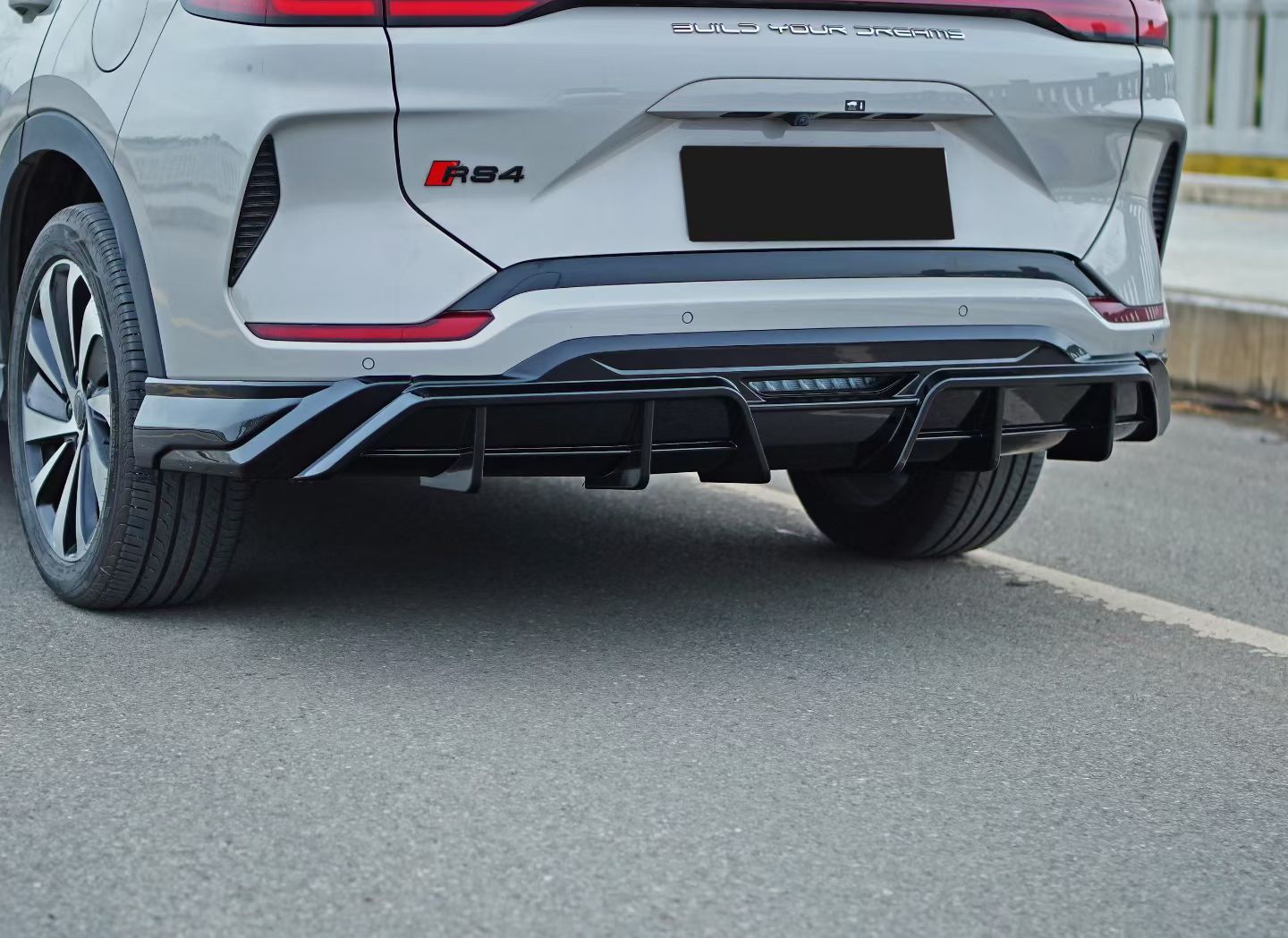 Suitable for 23-25 Byd Song Plus Front Spoiler Modification, Small Body Kit, Rear Diffuser, Rear Wing, Front and Rear Lip