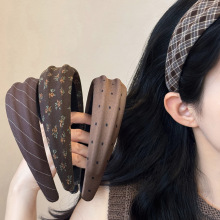 Ħ������~��ɫ��y��߅�l��Ů����B��ճ�����l��nϵ���l�^��