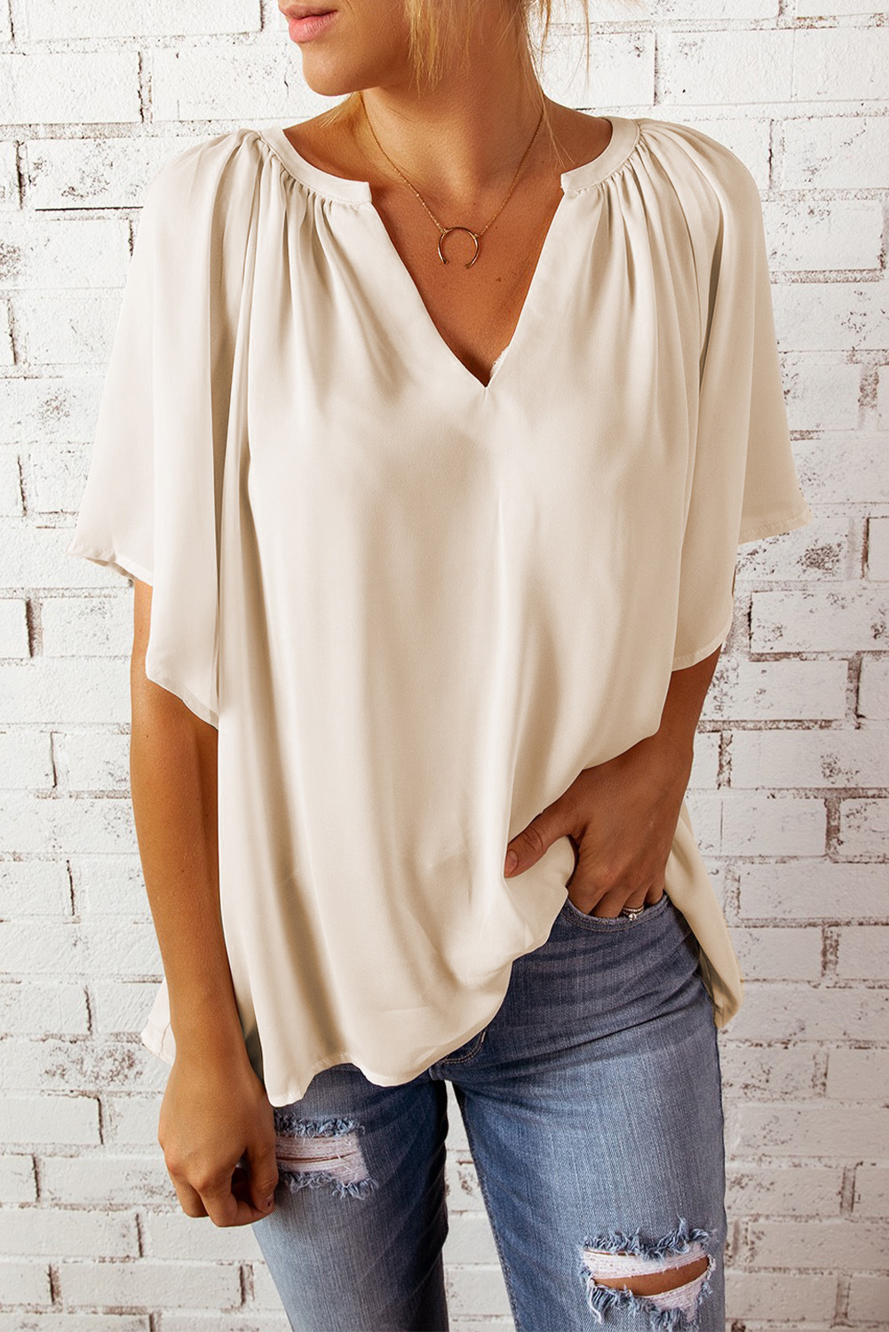 Women's V-neck T-shirt Loose Quarter Sleeve Summer Pullover Top_voghion.com