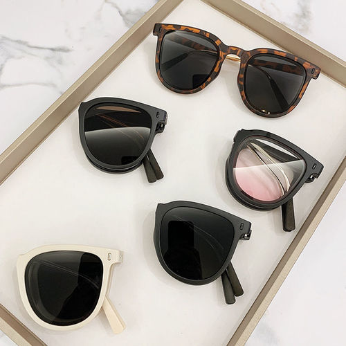 Women's High-End Foldable Sunglasses for Outdoor Sun Protection, Strong UV and Bright Light Blocking, Perfect for Driving