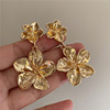 Fashionable golden earrings, decorations, European style, flowered, internet celebrity