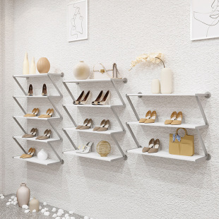 �Ϡ��ڒ쌣����мܷ��b�����Ь��չʾ�ܰ������yɫ؛����ʽ